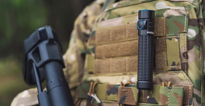 OLIGHT Svietidlo Warrior Mini 3 1750 lm - black (OL825)