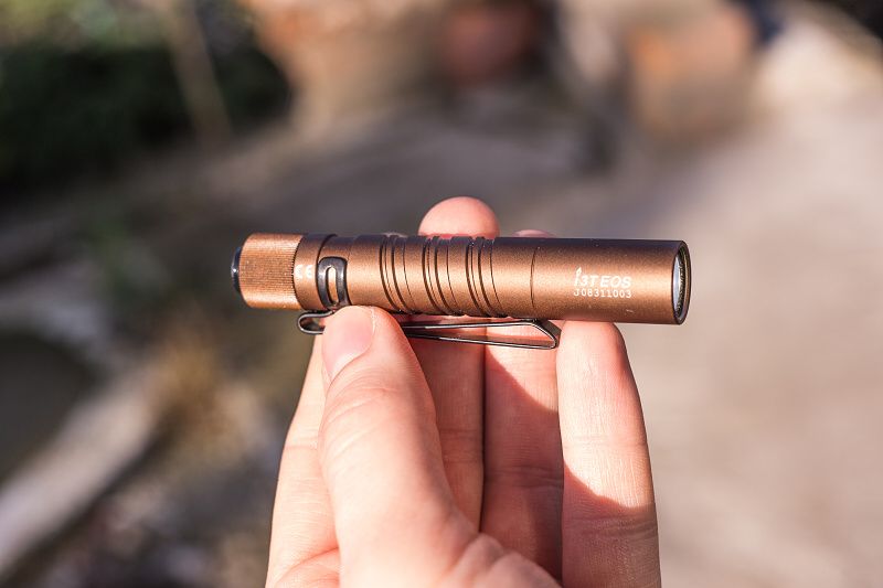 OLIGHT Svietidlo Olight I3T eos, desert (OL532)