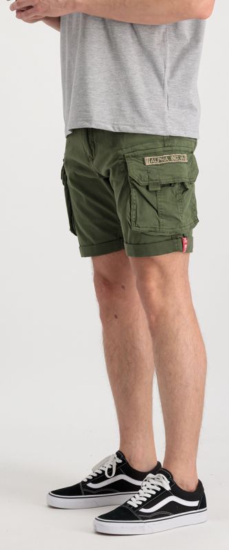 ALPHA INDUSTRIES Krátke nohavice Crew - dark olive (176203/142)