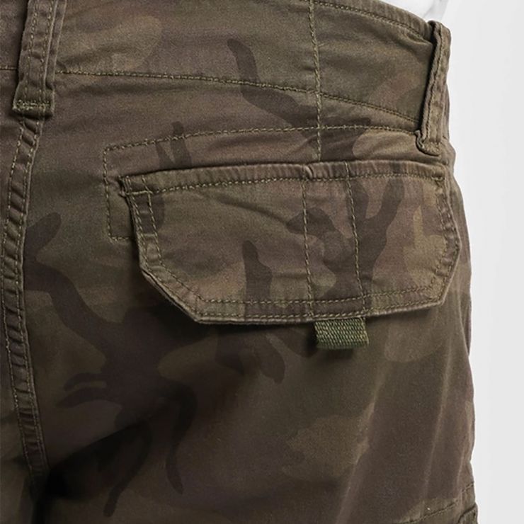 ALPHA INDUSTRIES Krátke nohavice Crew Short Camo - dark olive camo (196201/415)