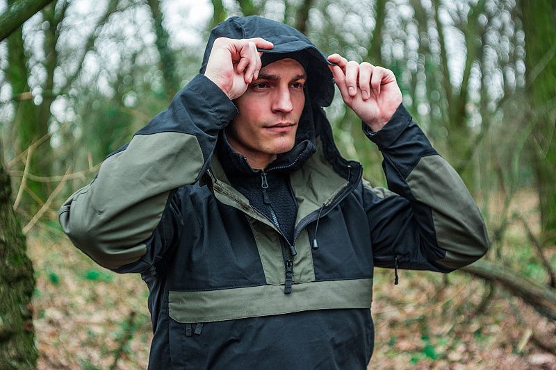 HELIKON Bunda Anorak Woodsman - čierna / taiga green (KU-WDN-DC-0109A)