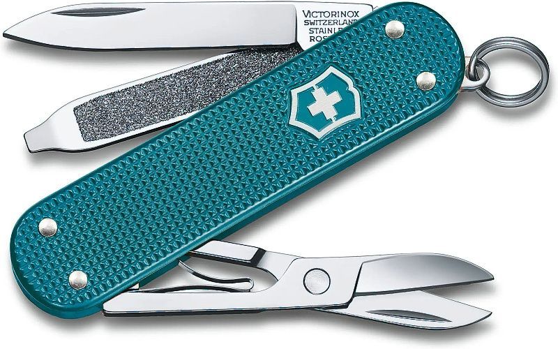 VICTORINOX Zatvárací nôž Classic SD Alox - wild jungle (0.6221.242G)