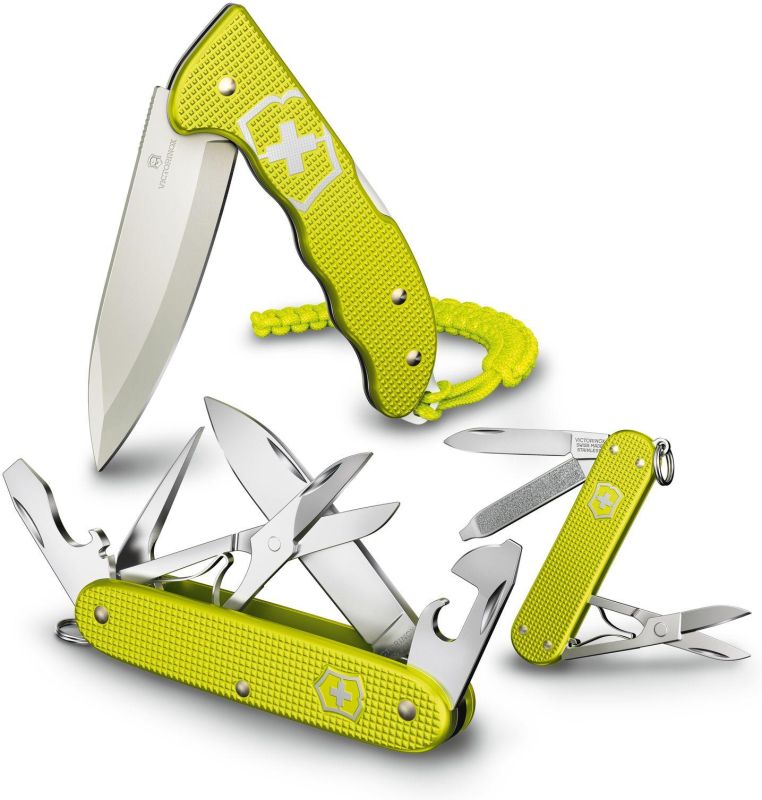 VICTORINOX Zatvárací nôž CLASSIC SD ALOX LE 2023 - electric yellow (0.6221.L23)