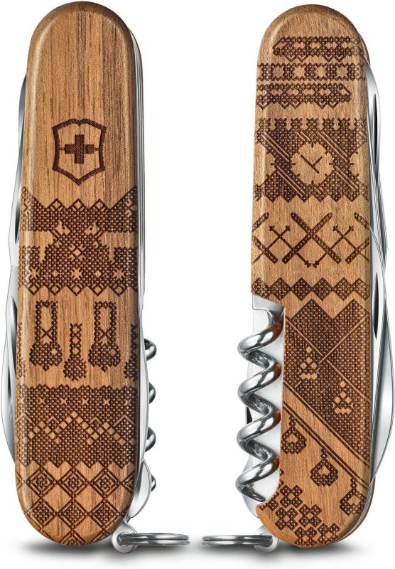 VICTORINOX Zatvárací nôž SWISS SPIRIT LE 2023 - walnut wood (1.3901.63L23)