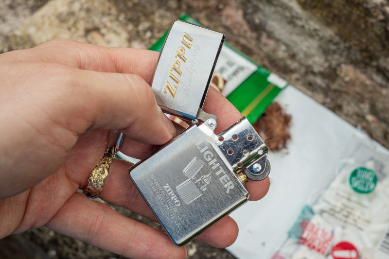 ZIPPO Zapaľovač WINDPROOF (21508)