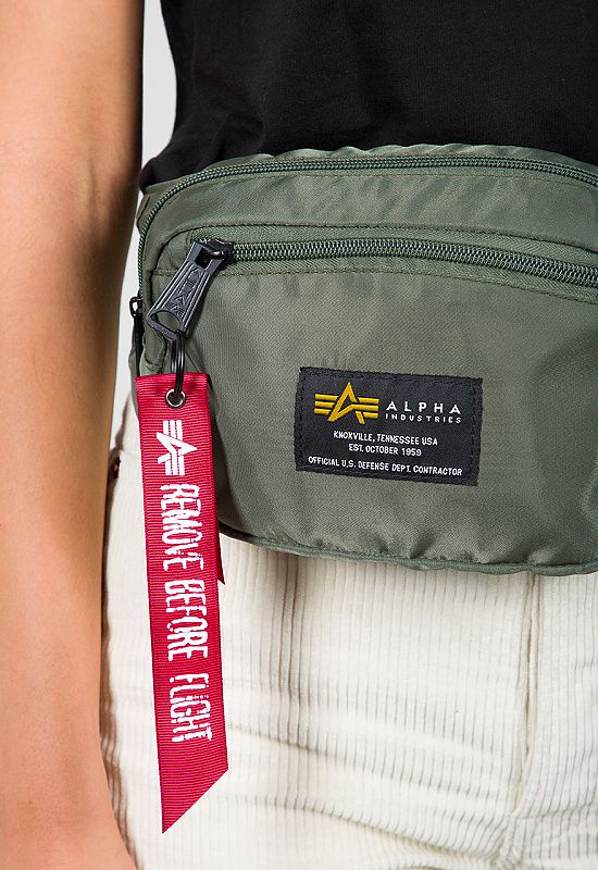 ALPHA INDUSTRIES Ladvinka Crew Waist Bag - sage green (196923/01)