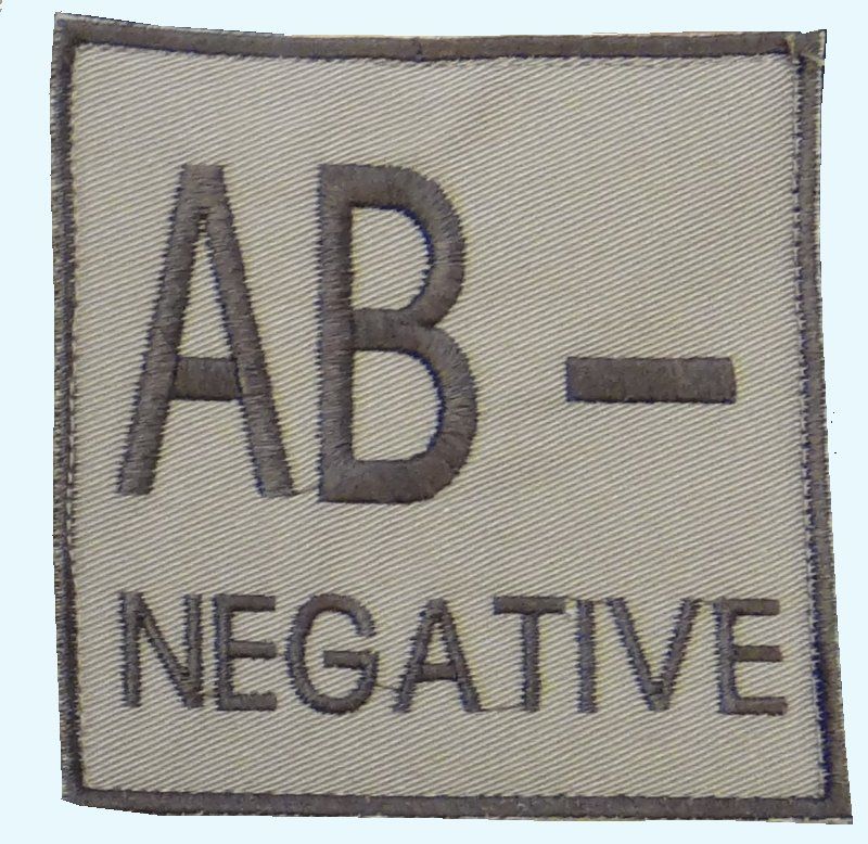 Textilná Nášivka/Patch AB NEG, 9x9cm - tan