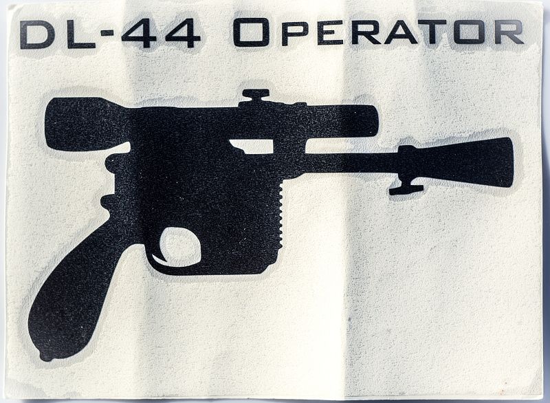 Nálepka na auto DL-44 Operator -čierna