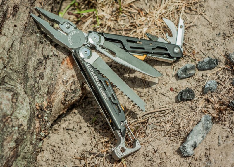 LEATHERMAN Multitool SIGNAL - strieborný (LTG832265)