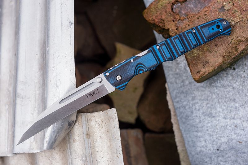 COLD STEEL Zatvárací nôž FRENZY II (BLUE & BLACK) S35VN (62P2A)