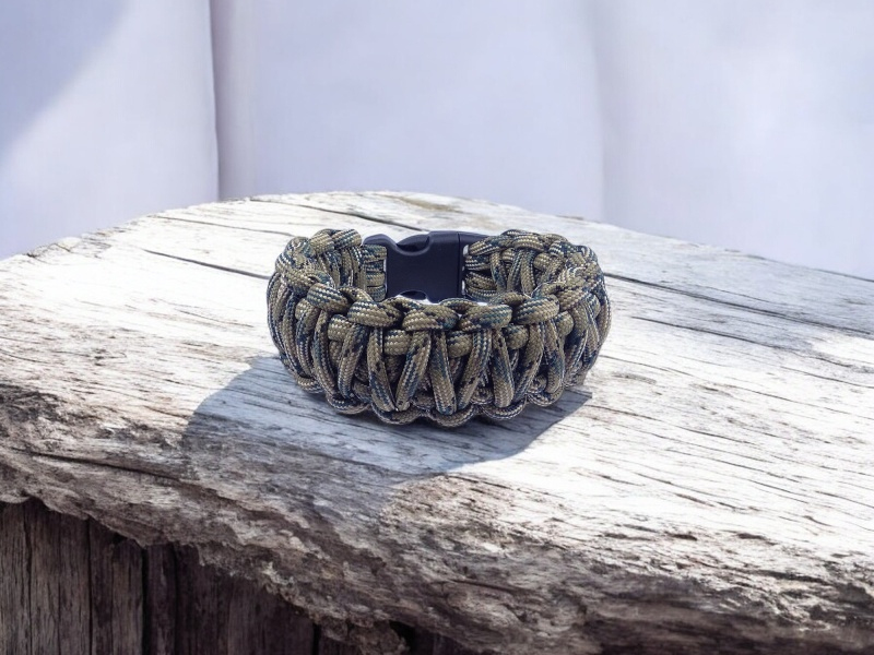 Paracord náramok King Cobra - multicam