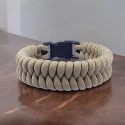 Paracord náramok Pásavec - tan